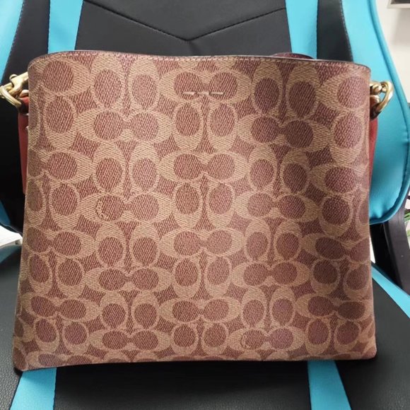 Coach Women's Cross-Body Bucket Bag C Lychee Pri - Picture 4 of 7